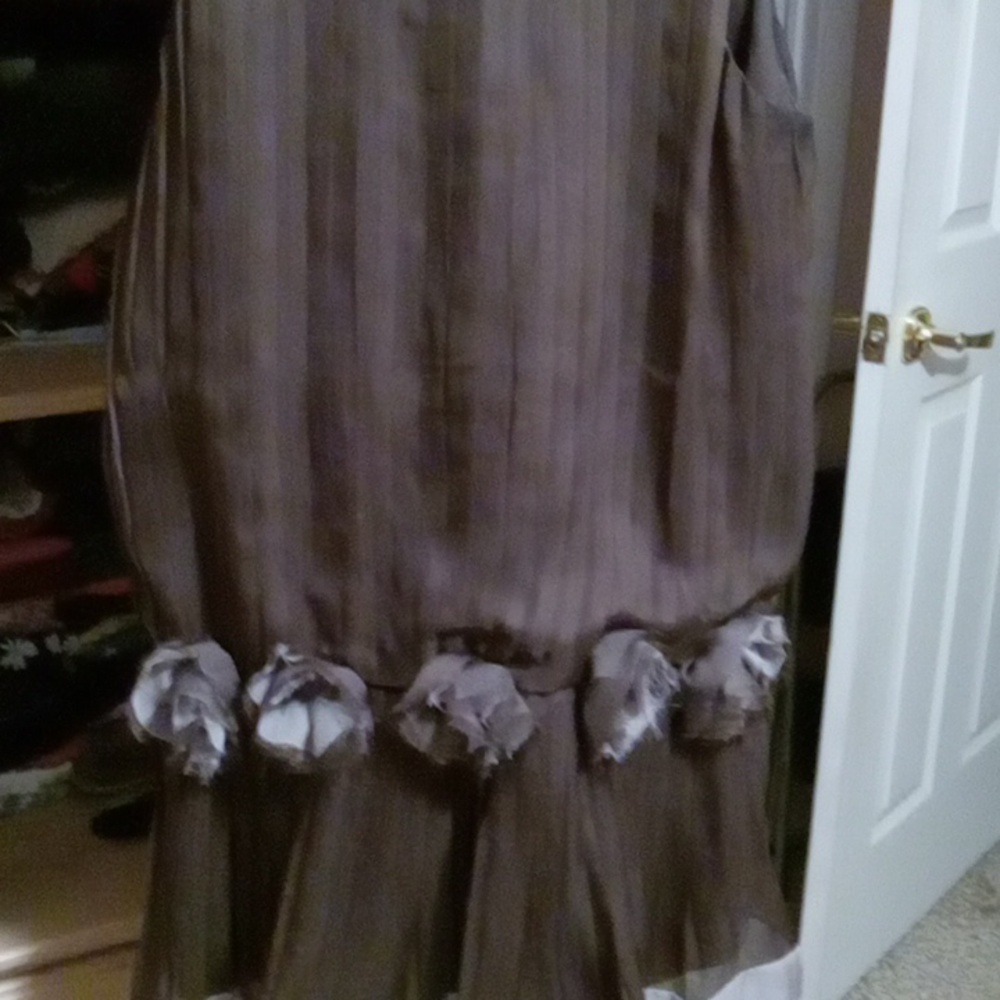 Dress - Picture 5 of 5